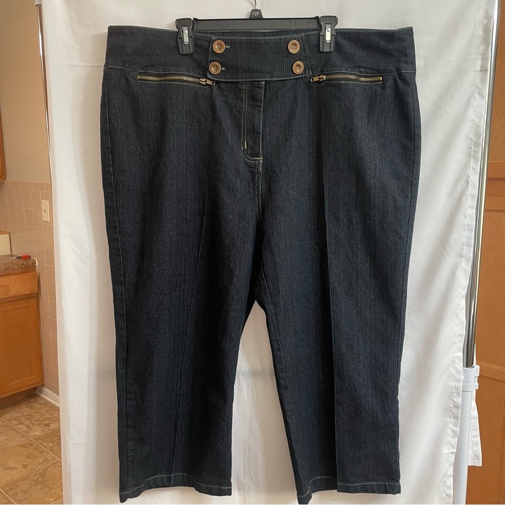 Women's Gold Flava Size 26 Dark Wash Denim Cropped Jeans Party Business Casual